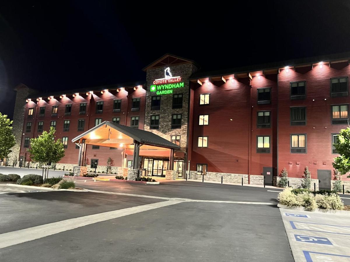 Wyndham Garden Redwood Valley - Ukiah מראה חיצוני תמונה