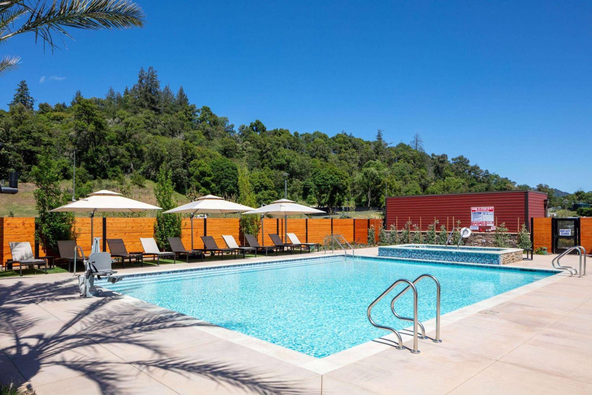 Wyndham Garden Redwood Valley - Ukiah מראה חיצוני תמונה